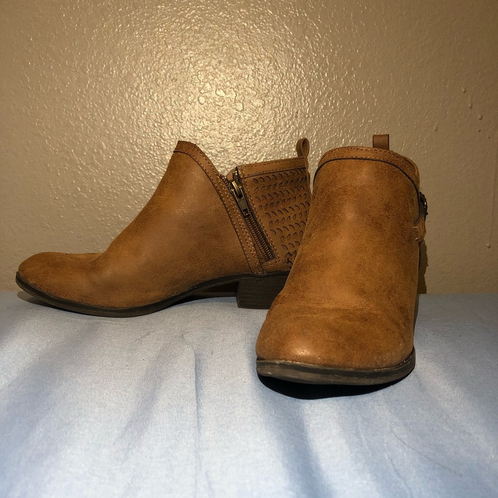 Me too brown ankle boots